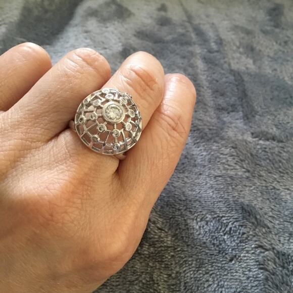 Sterling Silver Unique Round Crystal Ring - Picture 7 of 8